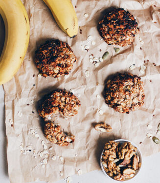 Healthy Banana Oatmeal Cookies Recipe